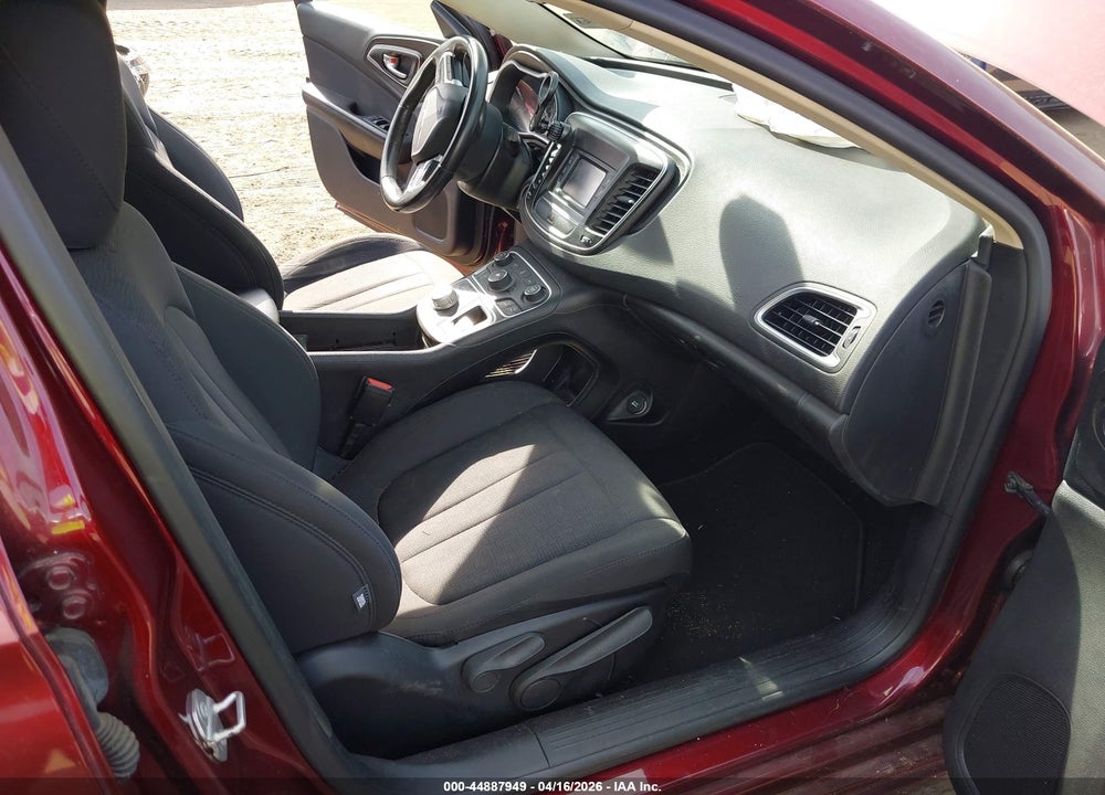 2016 CHRYSLER 200 LIMITED VIN: 1C3CCCAB5GN136793