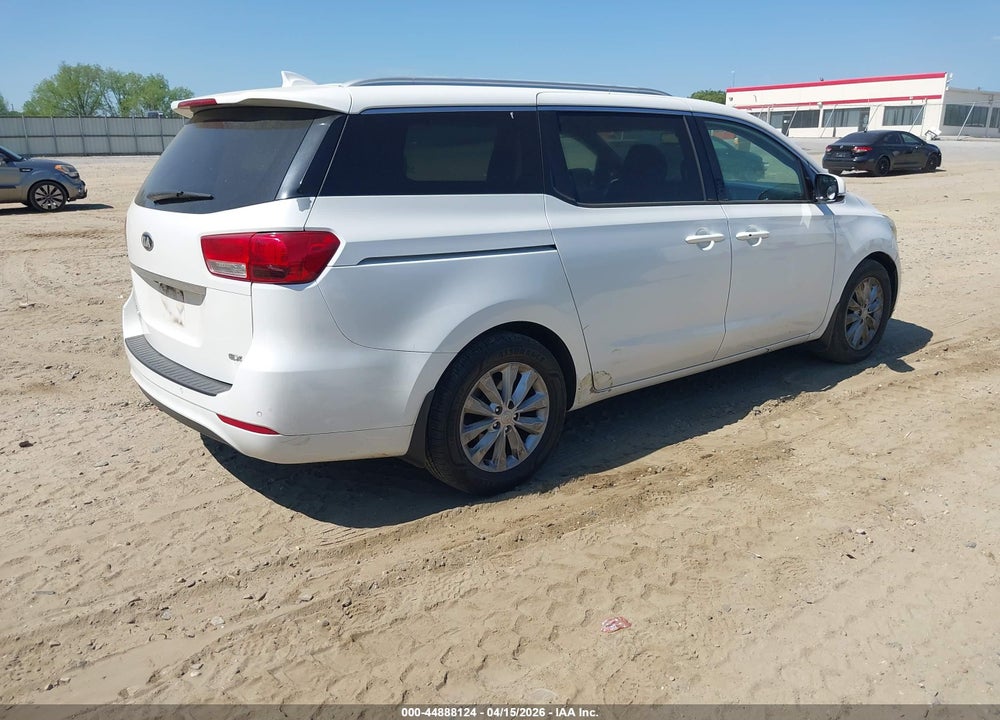 2018 KIA SEDONA EX VIN: KNDMC5C18J6351232