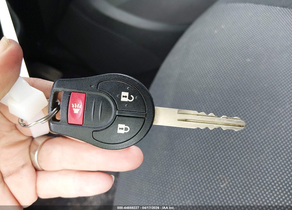 2014 NISSAN JUKE S VIN: JN8AF5MV8ET484936
