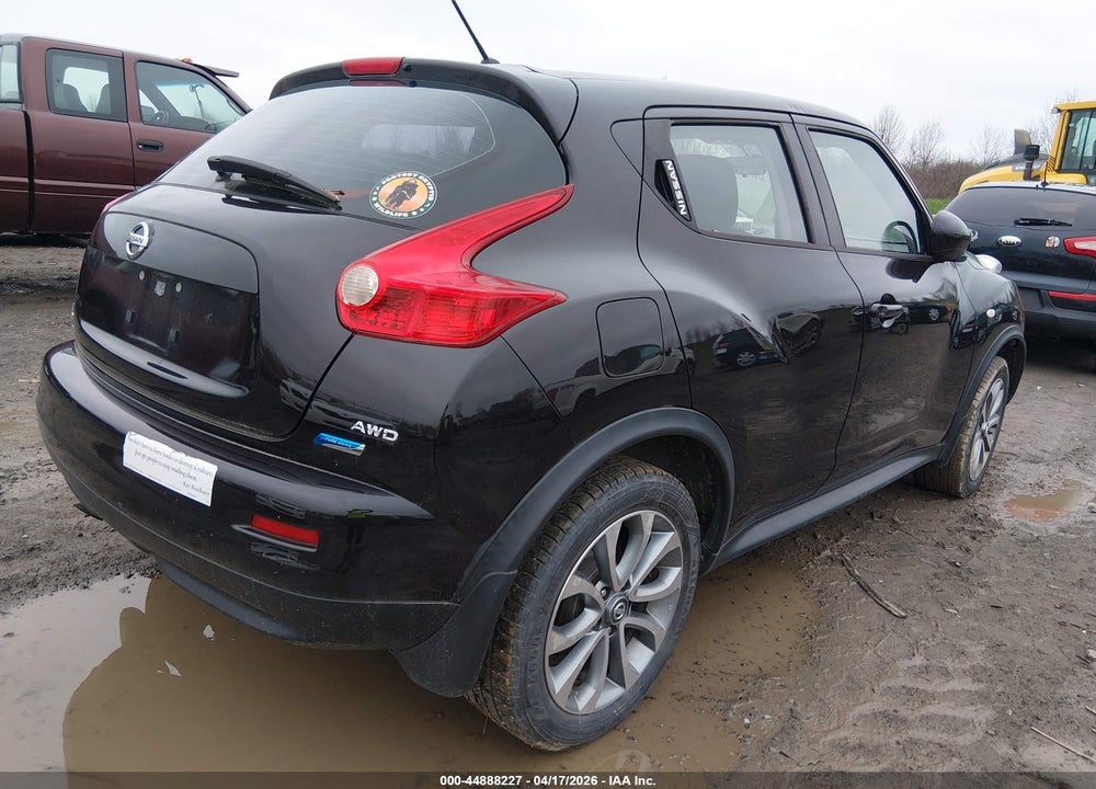 2014 NISSAN JUKE S VIN: JN8AF5MV8ET484936