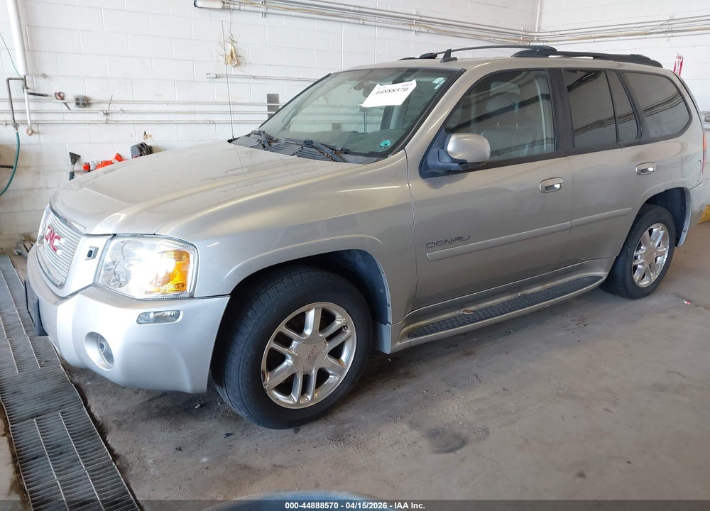 2007 GMC ENVOY DENALI VIN: 1GKET63M672217716
