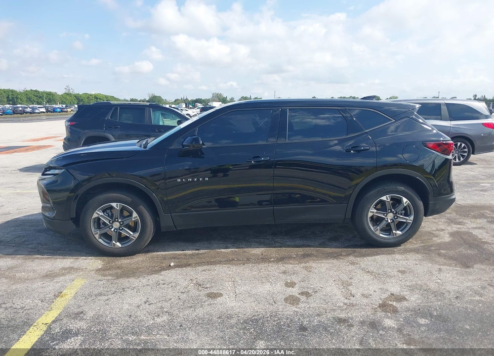 2025 CHEVROLET BLAZER AWD 2LT VIN: 3GNKBHR43SS206908