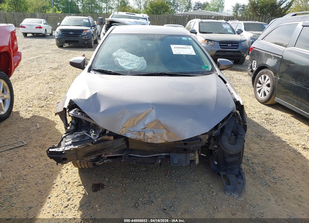 2014 TOYOTA COROLLA LE VIN: 5YFBURHE1EP114149