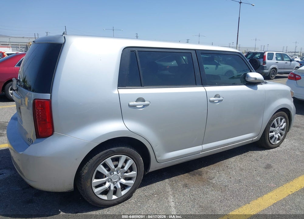 2010 SCION XB VIN: JTLZE4FE7A1110045