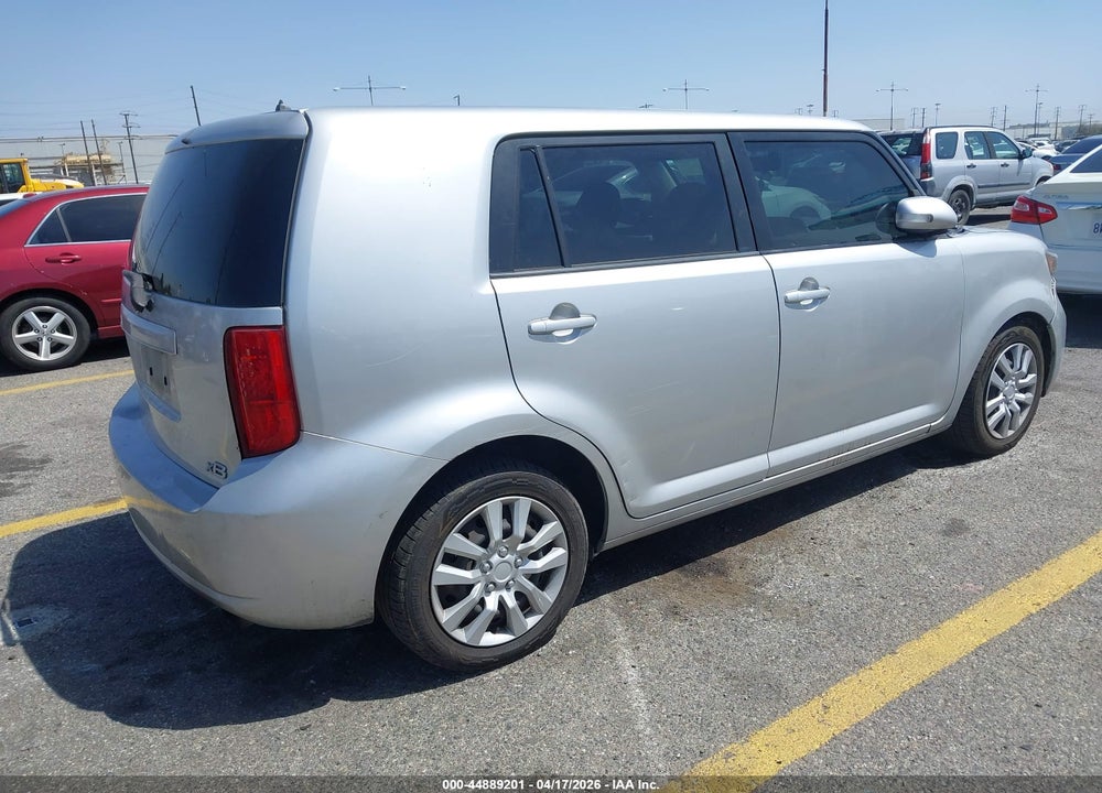 2010 SCION XB VIN: JTLZE4FE7A1110045