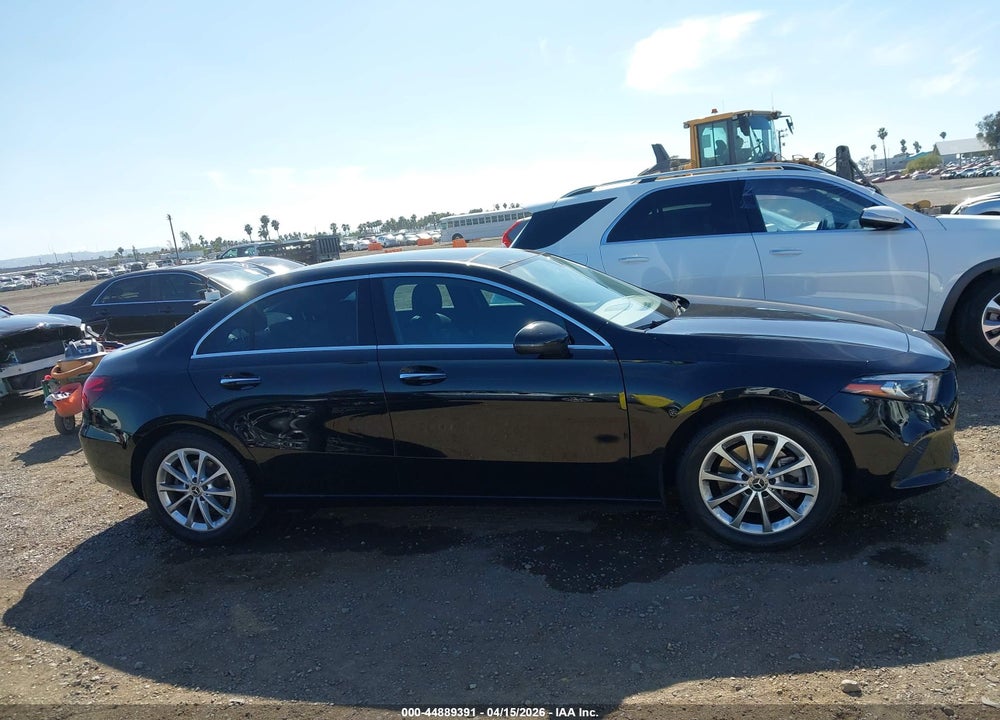 2019 MERCEDES-BENZ A 220 VIN: WDD3G4EB7KW028264