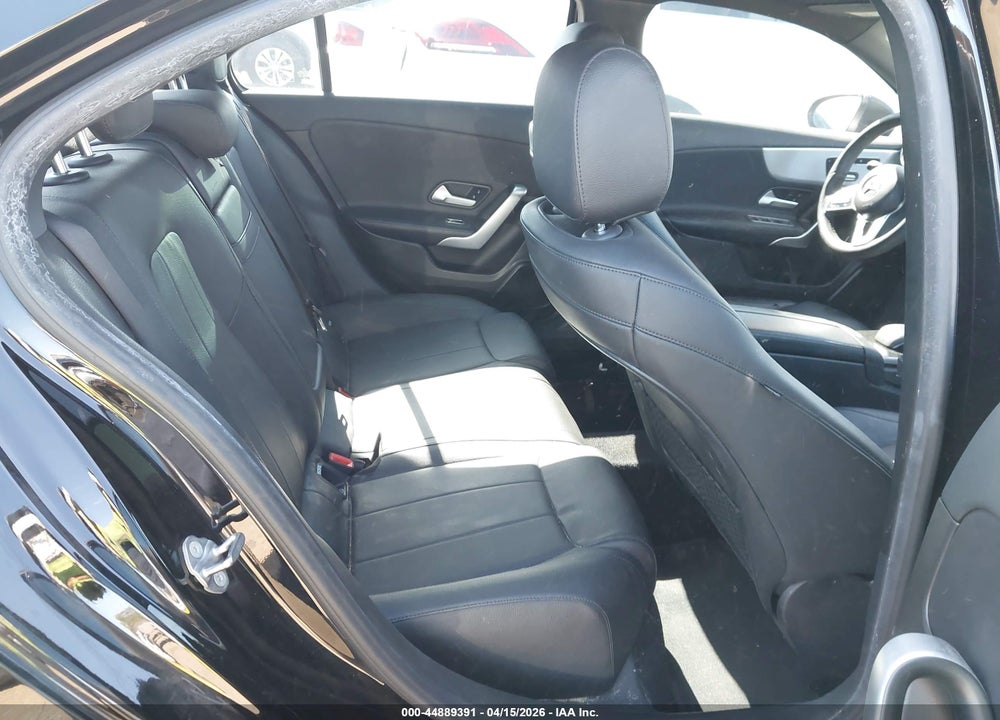 2019 MERCEDES-BENZ A 220 VIN: WDD3G4EB7KW028264