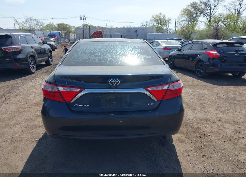 2015 TOYOTA CAMRY LE VIN: 4T4BF1FK2FR514330