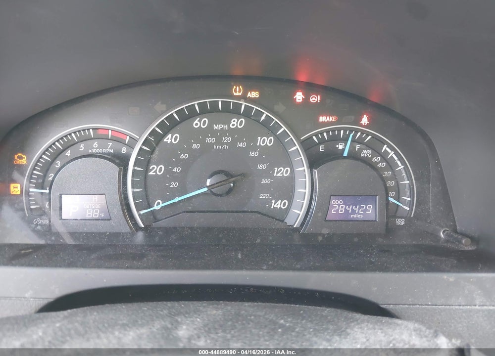 2015 TOYOTA CAMRY LE VIN: 4T4BF1FK2FR514330