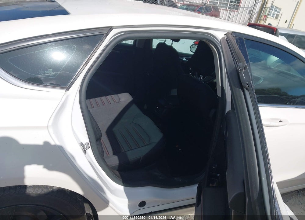 2016 FORD FUSION SE VIN: 3FA6P0H92GR266483