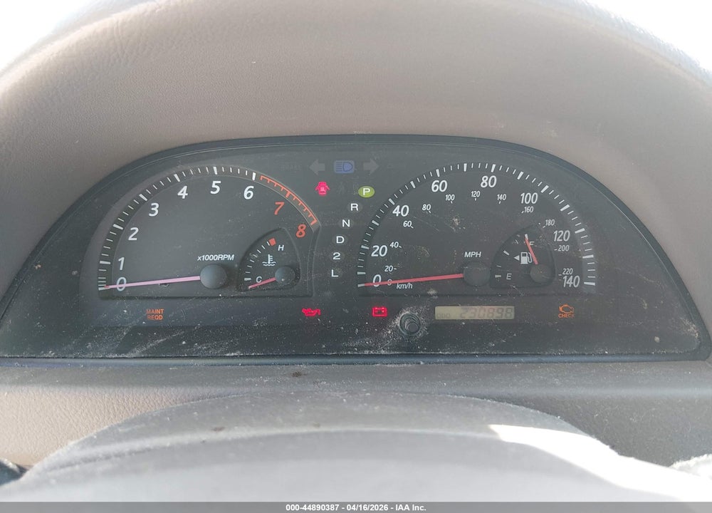 2004 TOYOTA CAMRY LE VIN: 4T1BE32KX4U289294
