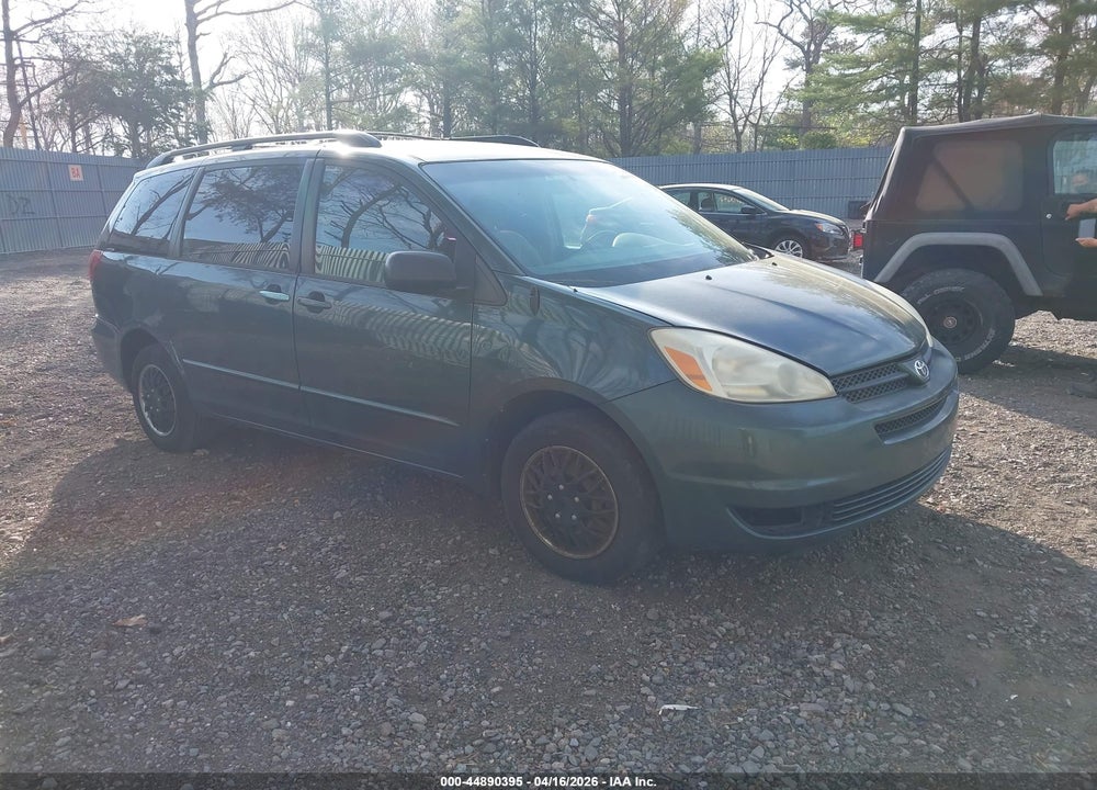 2004 TOYOTA SIENNA CE VIN: 5TDZA23C34S169440