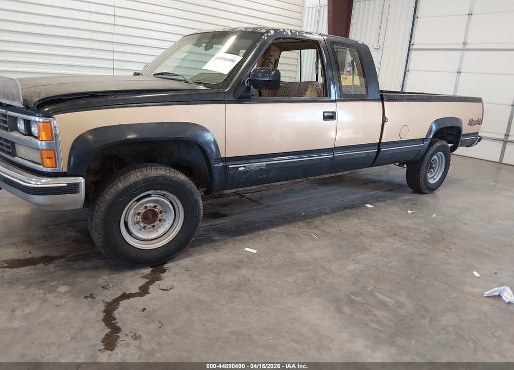 1988 CHEVROLET GMT-400 K3500 VIN: 2GCGK39K1J1290656
