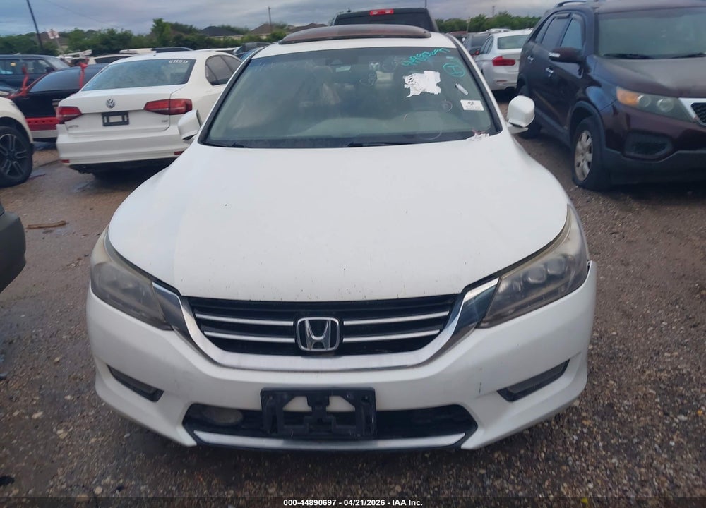 2015 HONDA ACCORD VIN: 1HGCR3F94FA004082