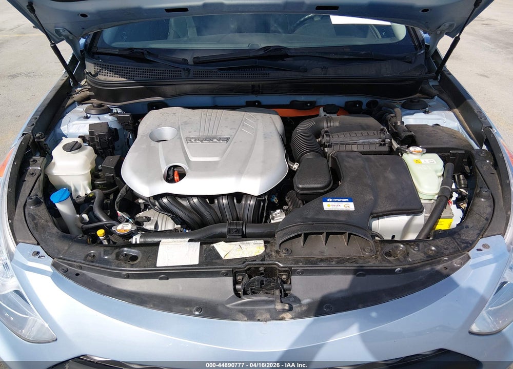 2015 HYUNDAI SONATA HYBRID LIMITED VIN: KMHEC4A43FA129712