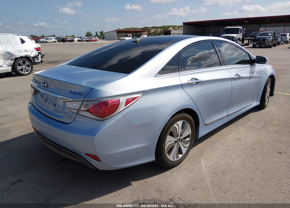 2015 HYUNDAI SONATA HYBRID LIMITED VIN: KMHEC4A43FA129712