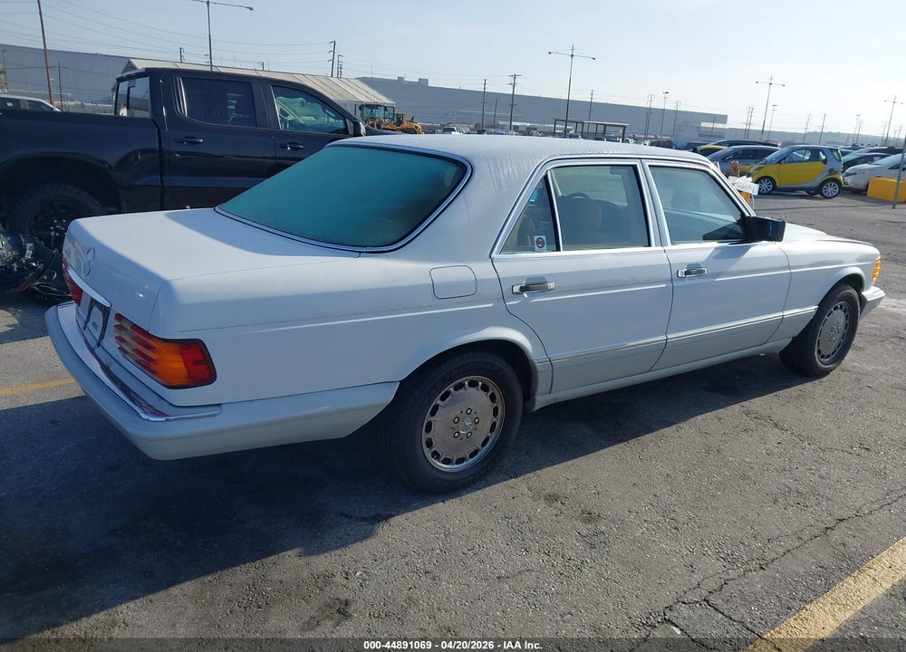 1991 MERCEDES-BENZ 300 SE VIN: WDBCA24D0MA599967