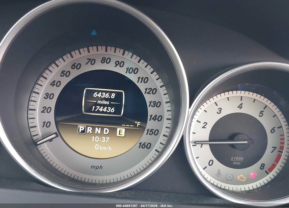 2012 MERCEDES-BENZ C 300 4MAT VIN: WDDGF8BB0CR194772