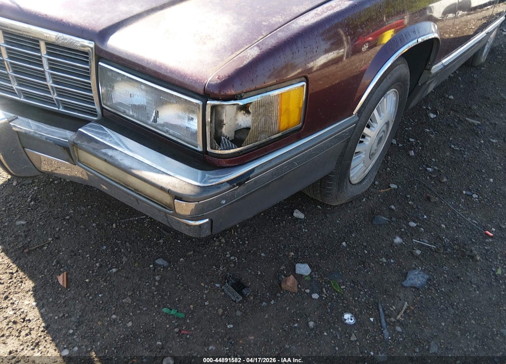 1992 CADILLAC DEVILLE VIN: 1G6CD53B3N4312134