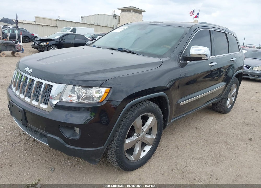 2013 JEEP GRAND CHEROKEE OVERLAND VIN: 1C4RJECG8DC588115