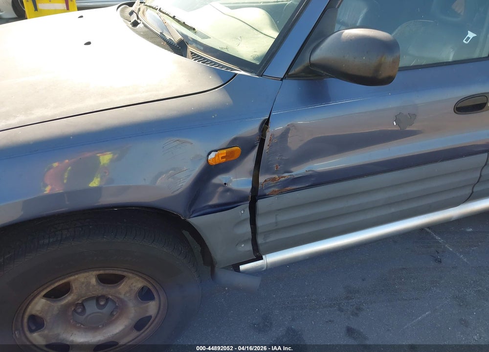 1996 TOYOTA RAV4 VIN: JT3GP10V2T7003705
