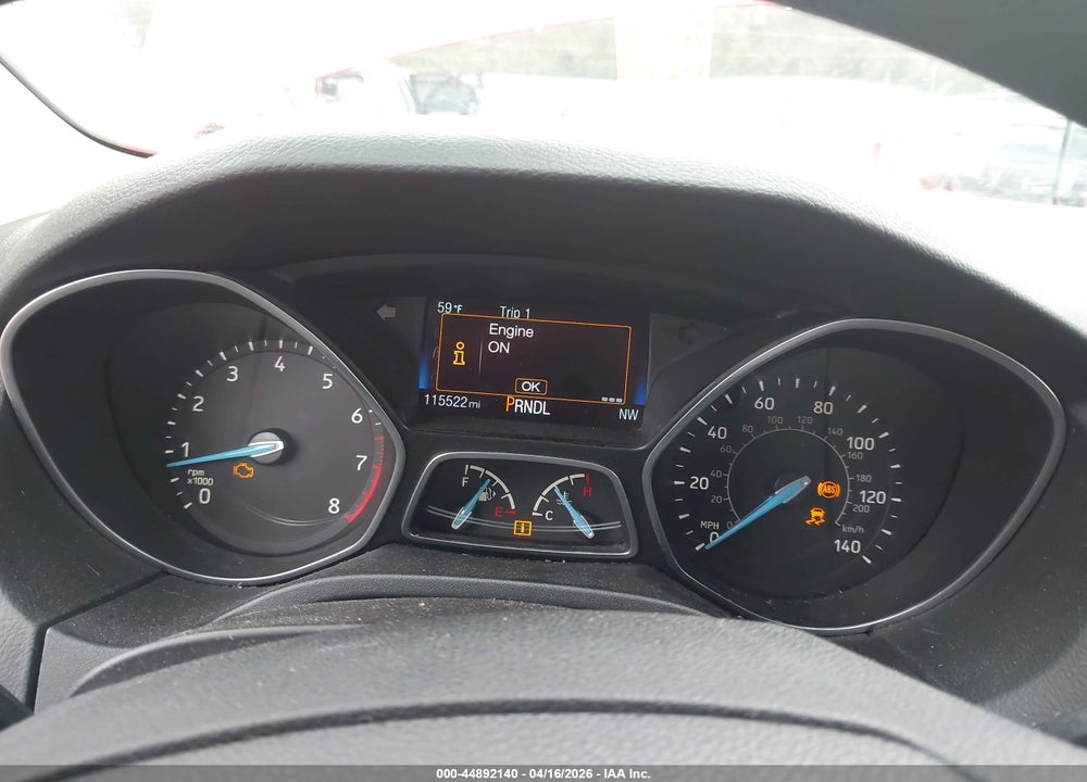 2015 FORD FOCUS SE VIN: 1FADP3F27FL325524