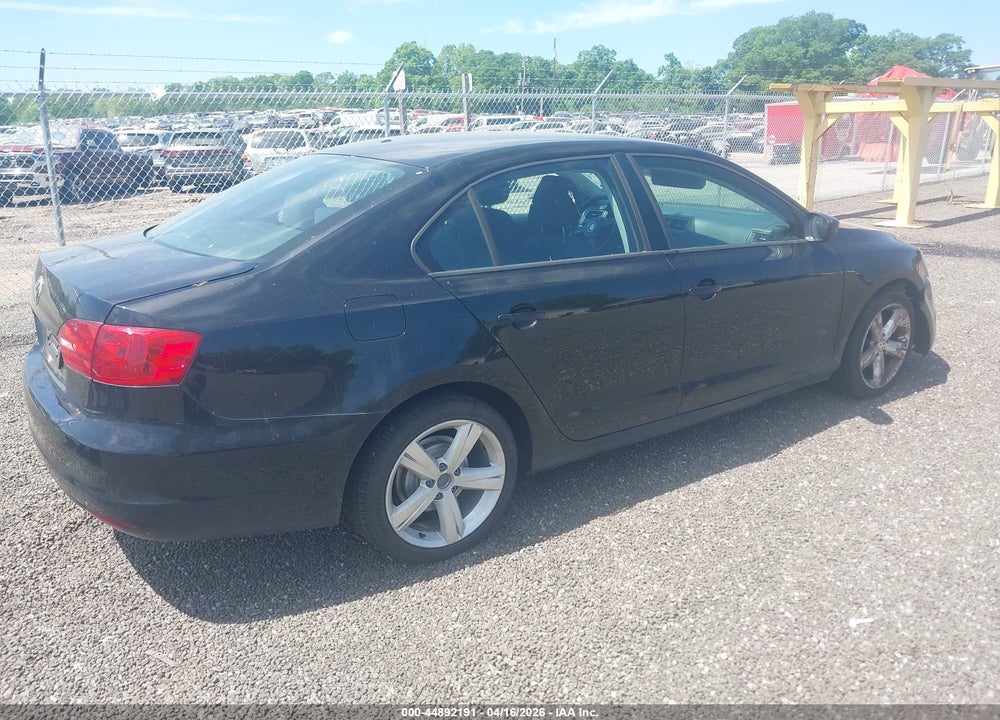 2012 VOLKSWAGEN JETTA 2.0L S VIN: 3VW2K7AJXCM336725