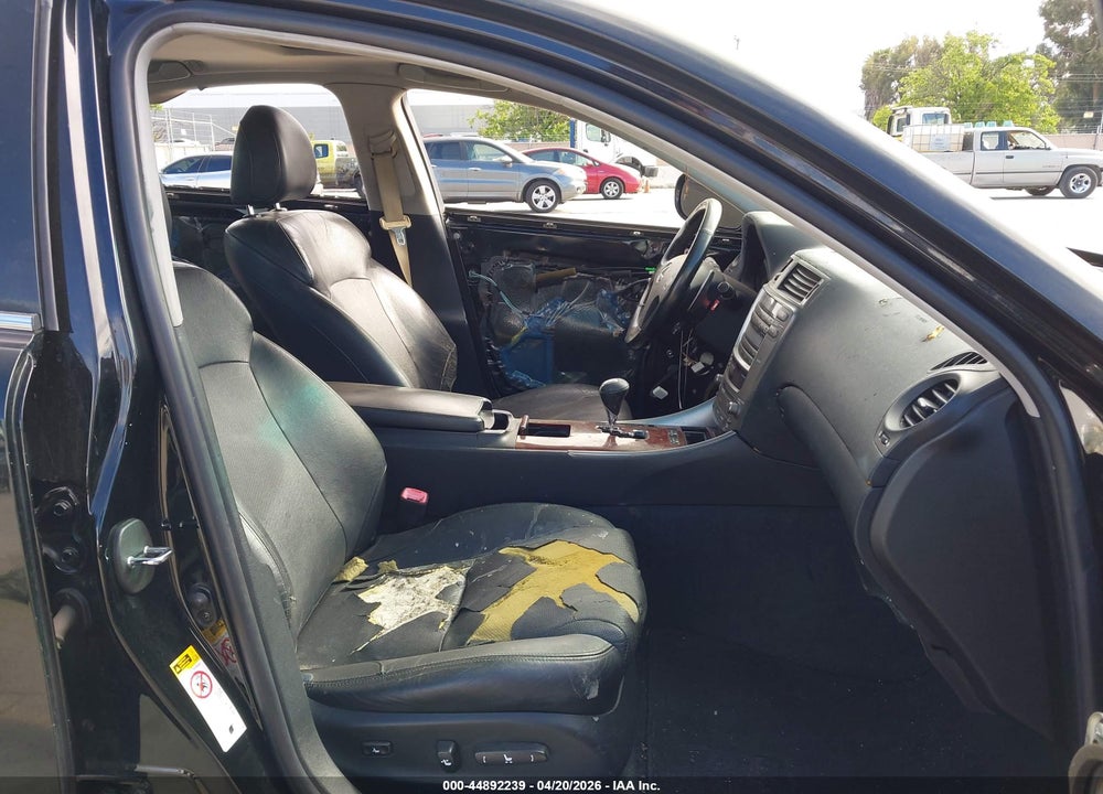 2006 LEXUS IS 250 VIN: JTHBK262165001319