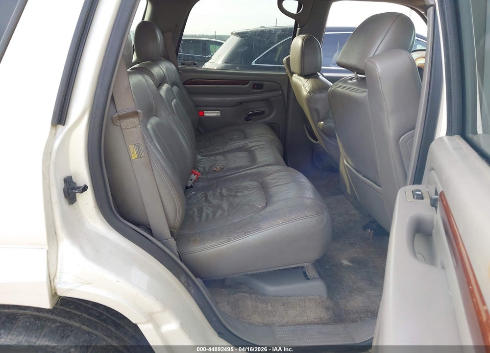 2002 CADILLAC ESCALADE STANDARD VIN: 1GYEK63N32R160554