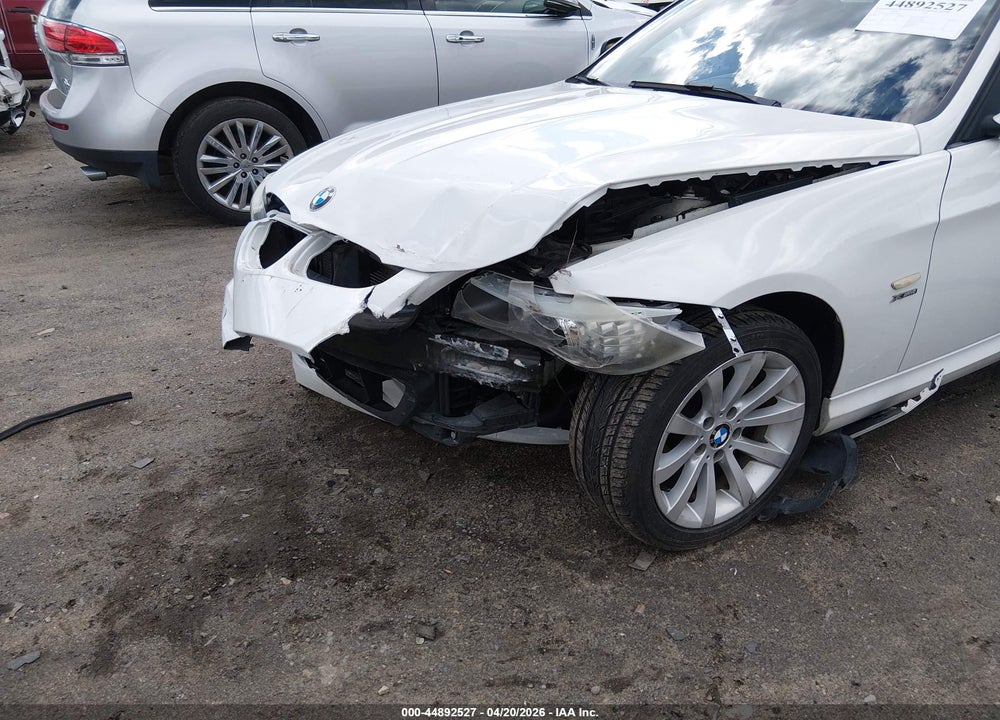 2011 BMW 328I XDRIVE VIN: WBAPK7G54BNN87051