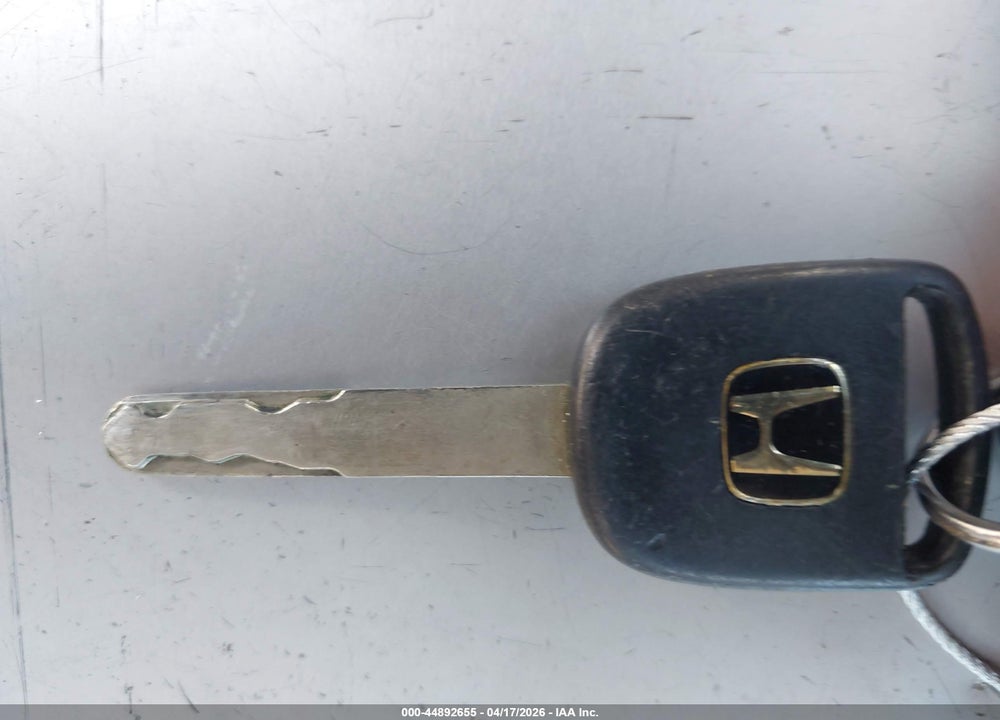 2004 HONDA CIVIC EX VIN: JHMES267X4S000788