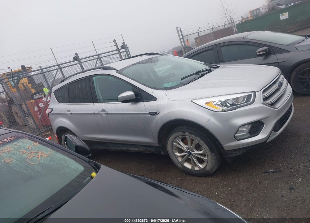 2017 FORD ESCAPE SE VIN: 1FMCU9GD4HUB23220