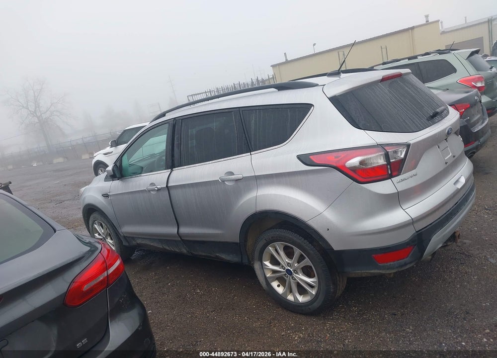 2017 FORD ESCAPE SE VIN: 1FMCU9GD4HUB23220