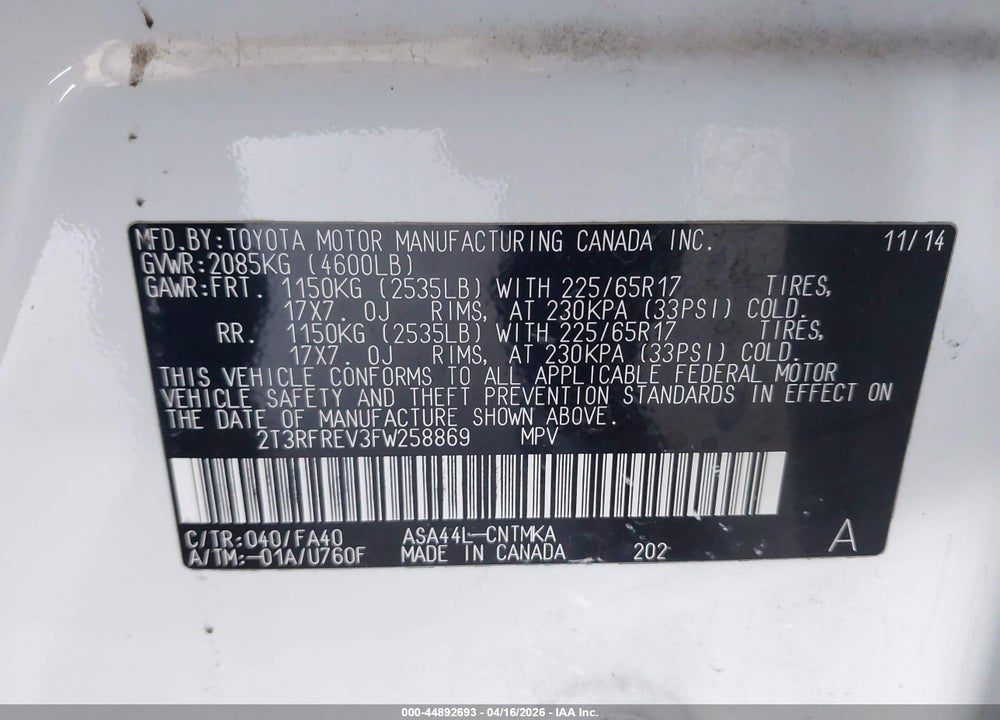 2015 TOYOTA RAV4 XLE VIN: 2T3RFREV3FW258869