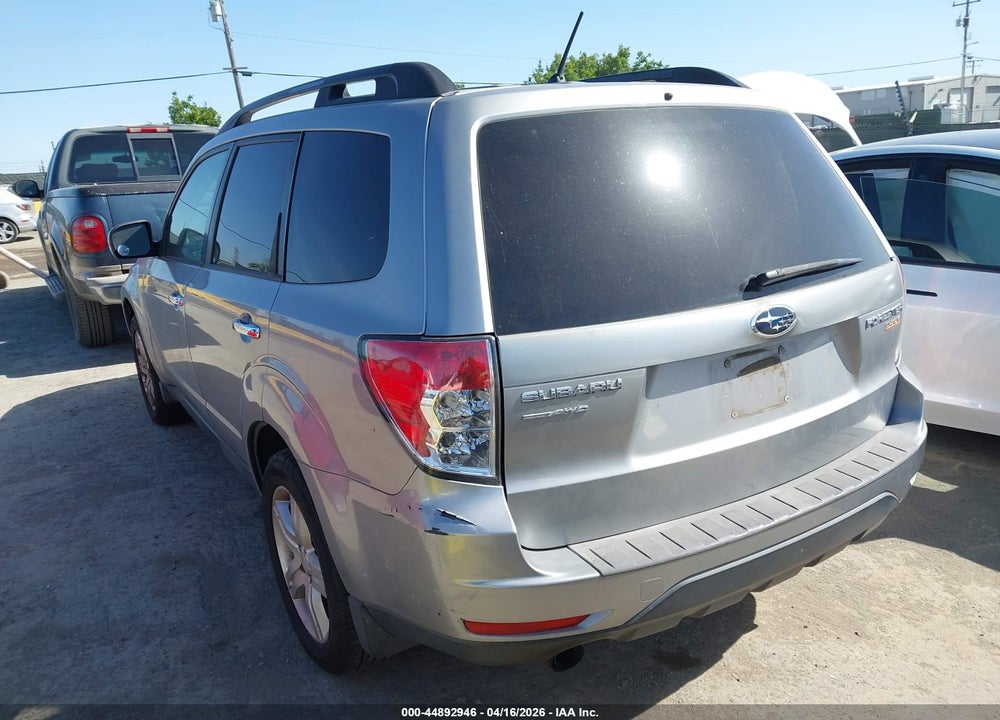 2010 SUBARU FORESTER 2.5X PREMIUM VIN: JF2SH6CC6AG728037