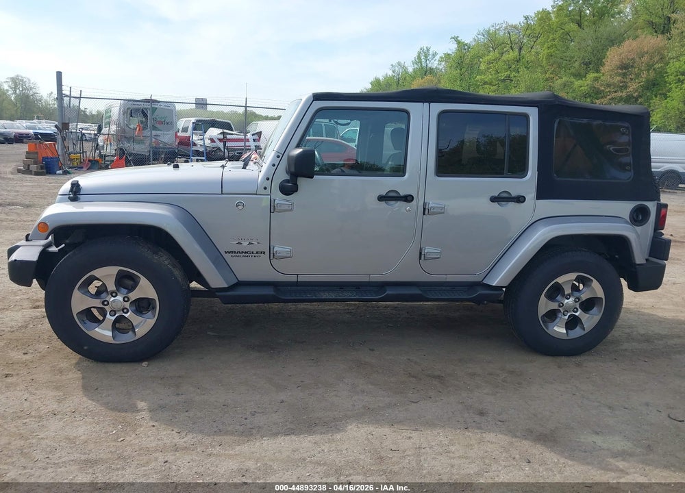 2016 JEEP WRANGLER UNLIMITED SAHARA VIN: 1C4BJWEG2GL199365