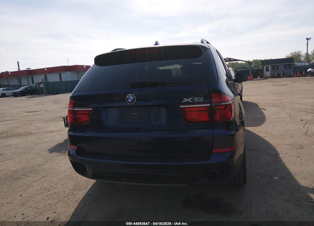 2013 BMW X5 XDRIVE35I/XDRIVE35I PREMIUM/XDRIVE35I SPORT ACTIVITY VIN: 5UXZV4C50D0B12201