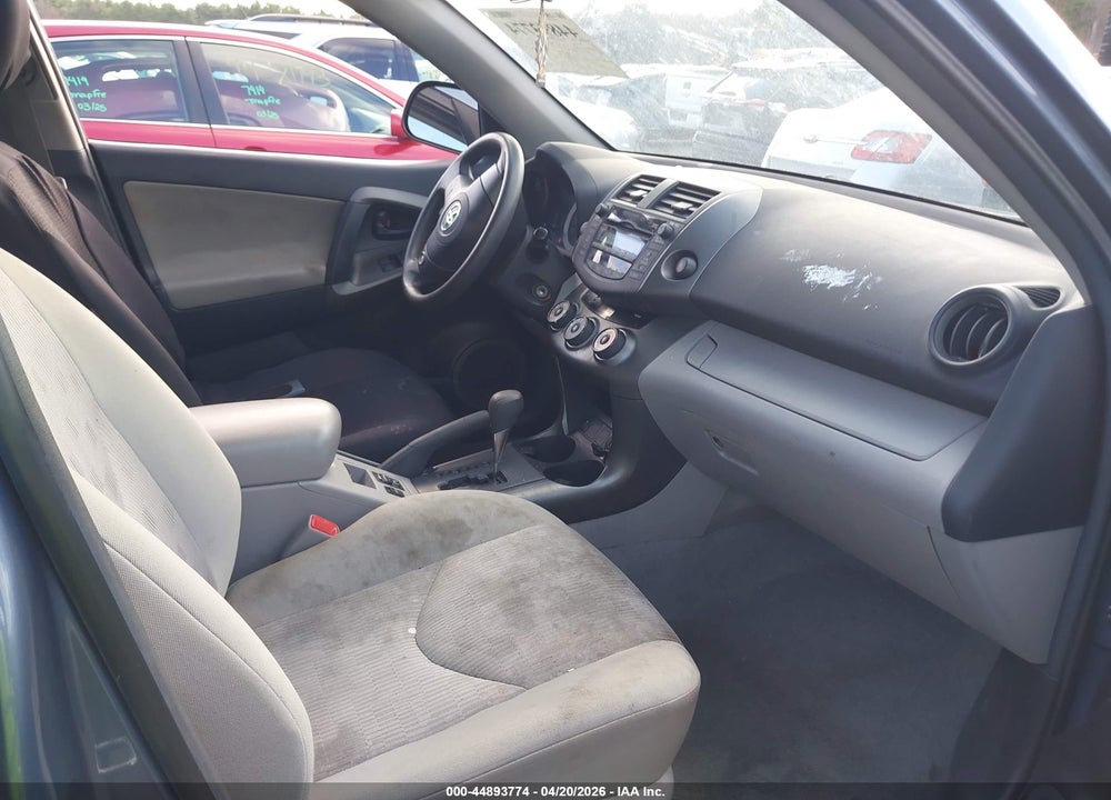 2011 TOYOTA RAV4 VIN: 2T3BF4DV3BW136500