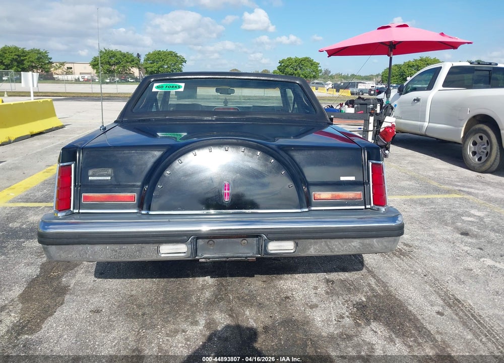 1983 LINCOLN MARK VI VIN: 1MRBP98FXDY607352