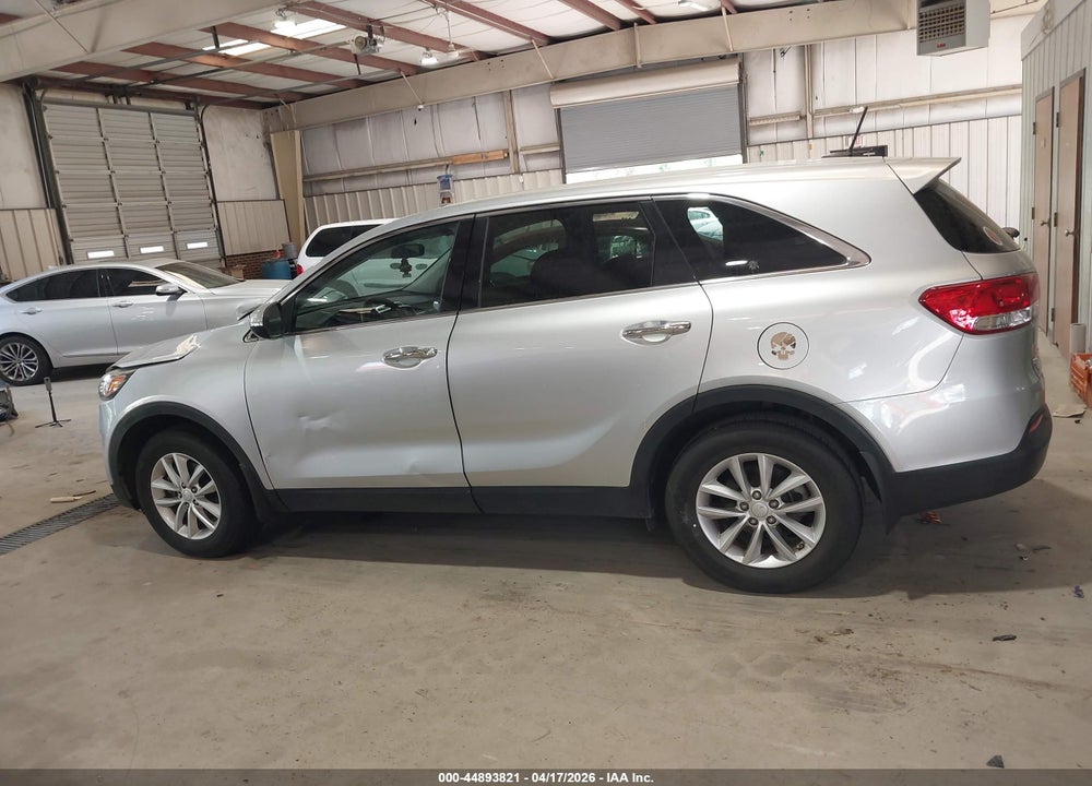 2017 KIA SORENTO 2.4L L VIN: 5XYPG4A32HG249108