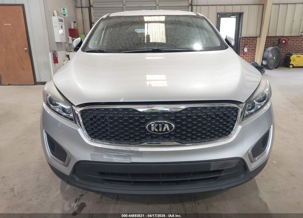 2017 KIA SORENTO 2.4L L VIN: 5XYPG4A32HG249108