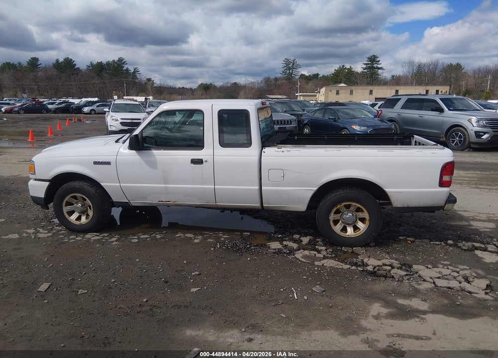 2011 FORD RANGER XLT VIN: 1FTKR1EE1BPA01113
