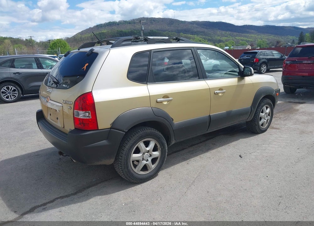 2005 HYUNDAI TUCSON GLS/LX VIN: KM8JN72D35U102628