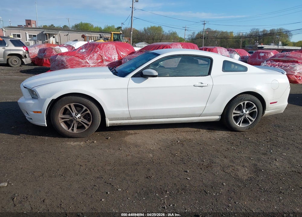 2014 FORD MUSTANG V6 PREMIUM VIN: 1ZVBP8AM5E5326095
