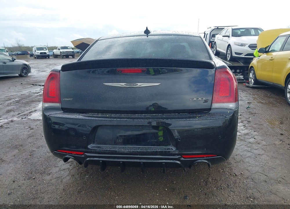 2016 CHRYSLER 300 VIN: 2C3CCAGG2GH244191