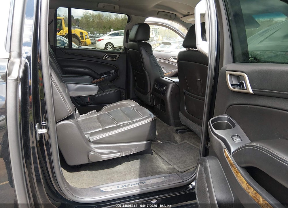 2015 GMC YUKON XL 1500 DENALI VIN: 1GKS2JKJ8FR185714