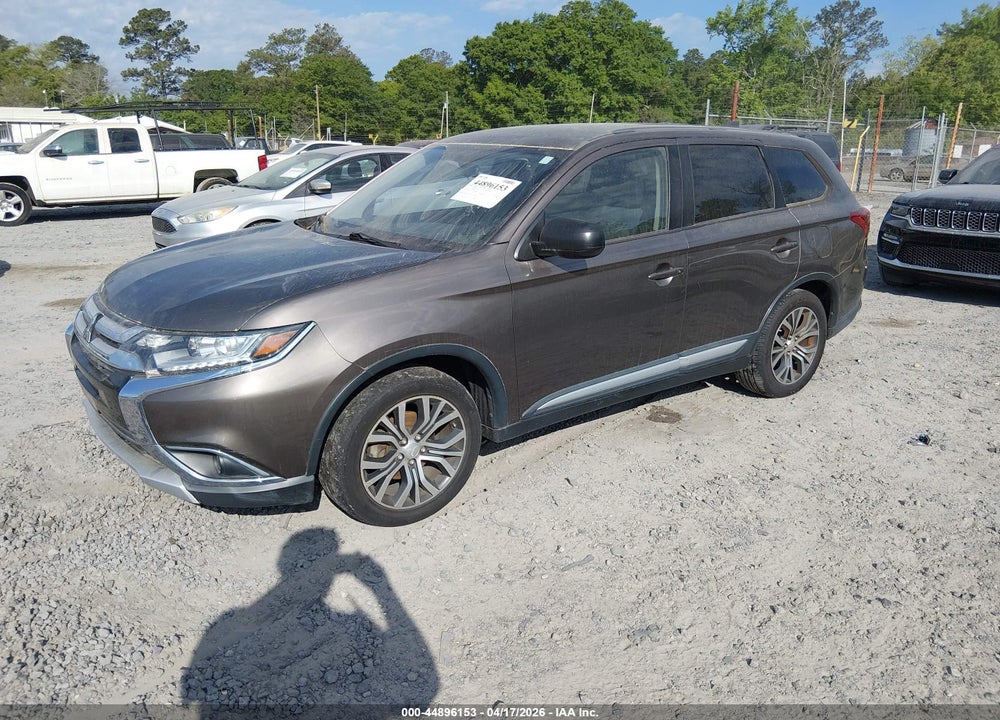 2017 MITSUBISHI OUTLANDER ES VIN: JA4AD2A33HZ004932