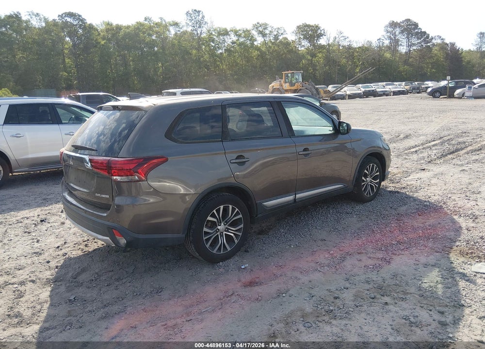 2017 MITSUBISHI OUTLANDER ES VIN: JA4AD2A33HZ004932