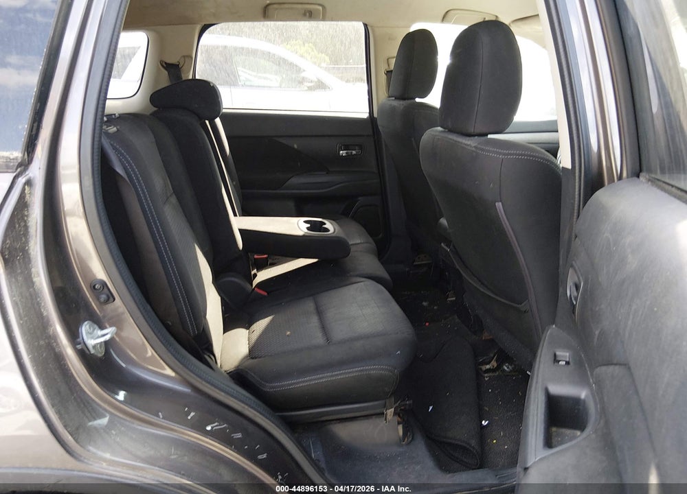 2017 MITSUBISHI OUTLANDER ES VIN: JA4AD2A33HZ004932