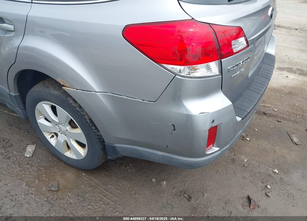 2011 SUBARU OUTBACK 2.5I PREMIUM VIN: 4S4BRBCC8B3384980